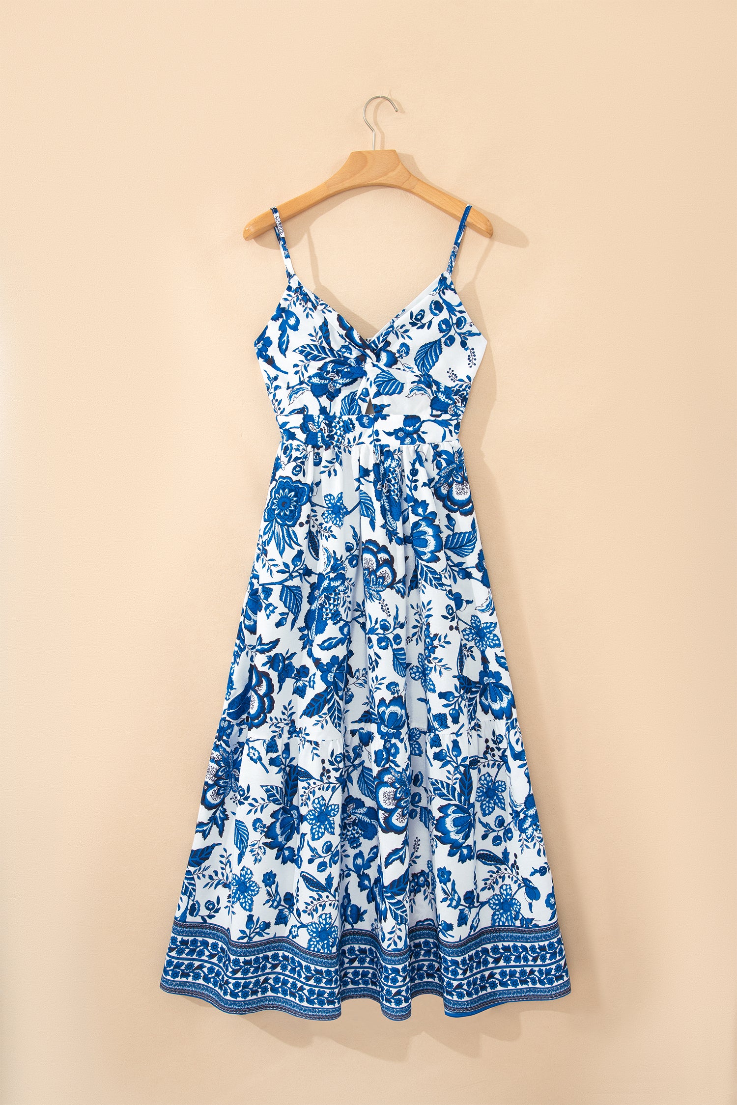 Twisted Bust Spaghetti Strap Backless Floral Maxi Dress