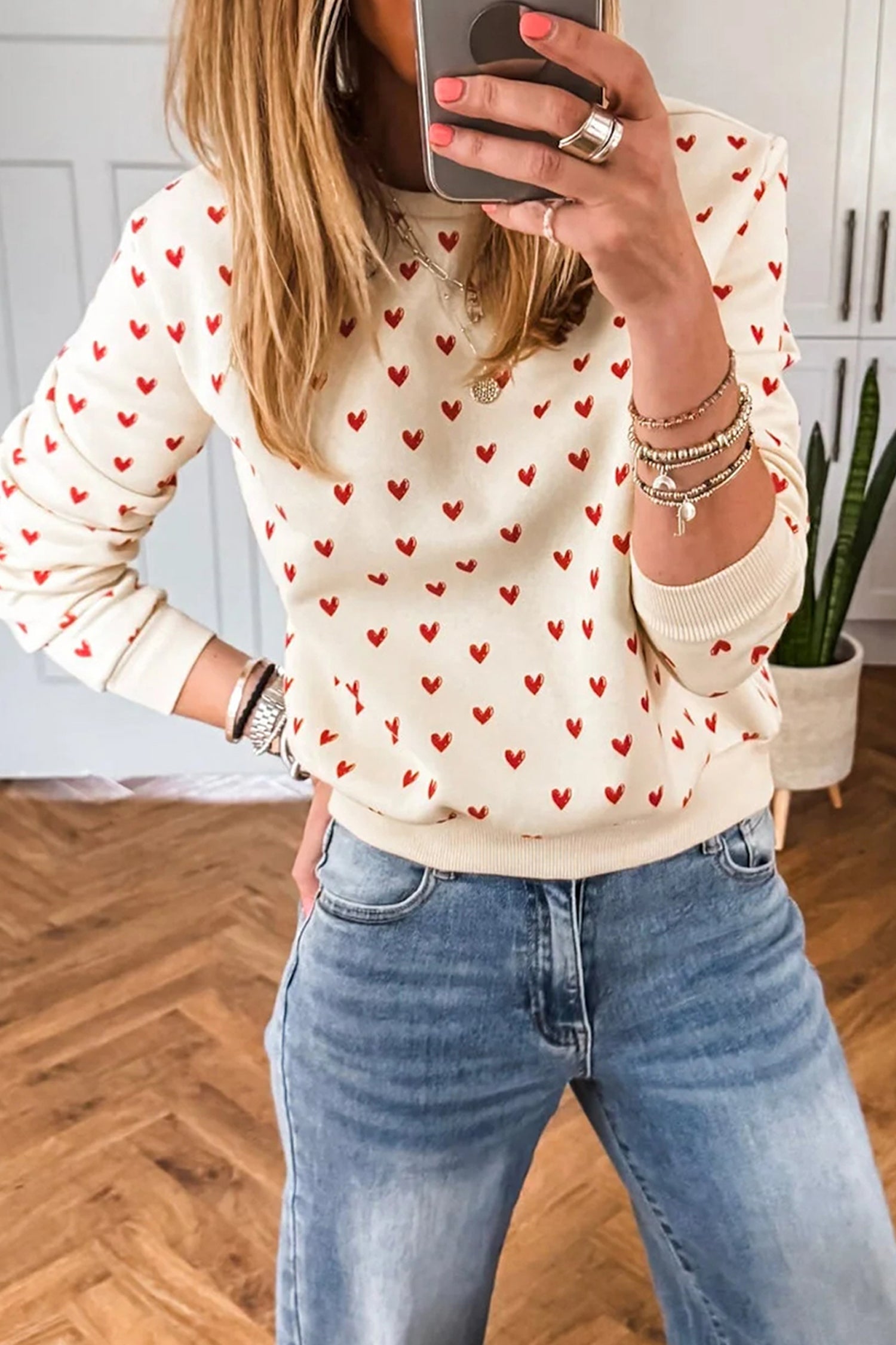 Heart Print Round Neck Long Sleeve Regular Fit Sweatshirt – Beige