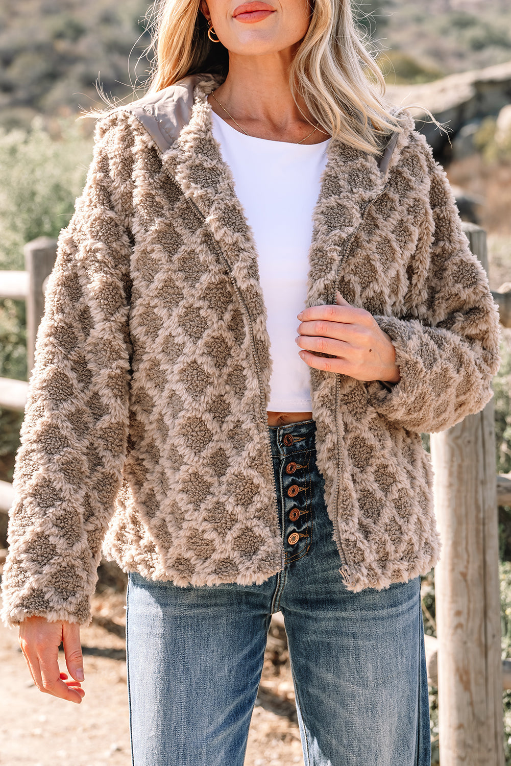 Sherpa Diamond Pattern Zip-Up Side Pocket Hooded Jacket - eAura