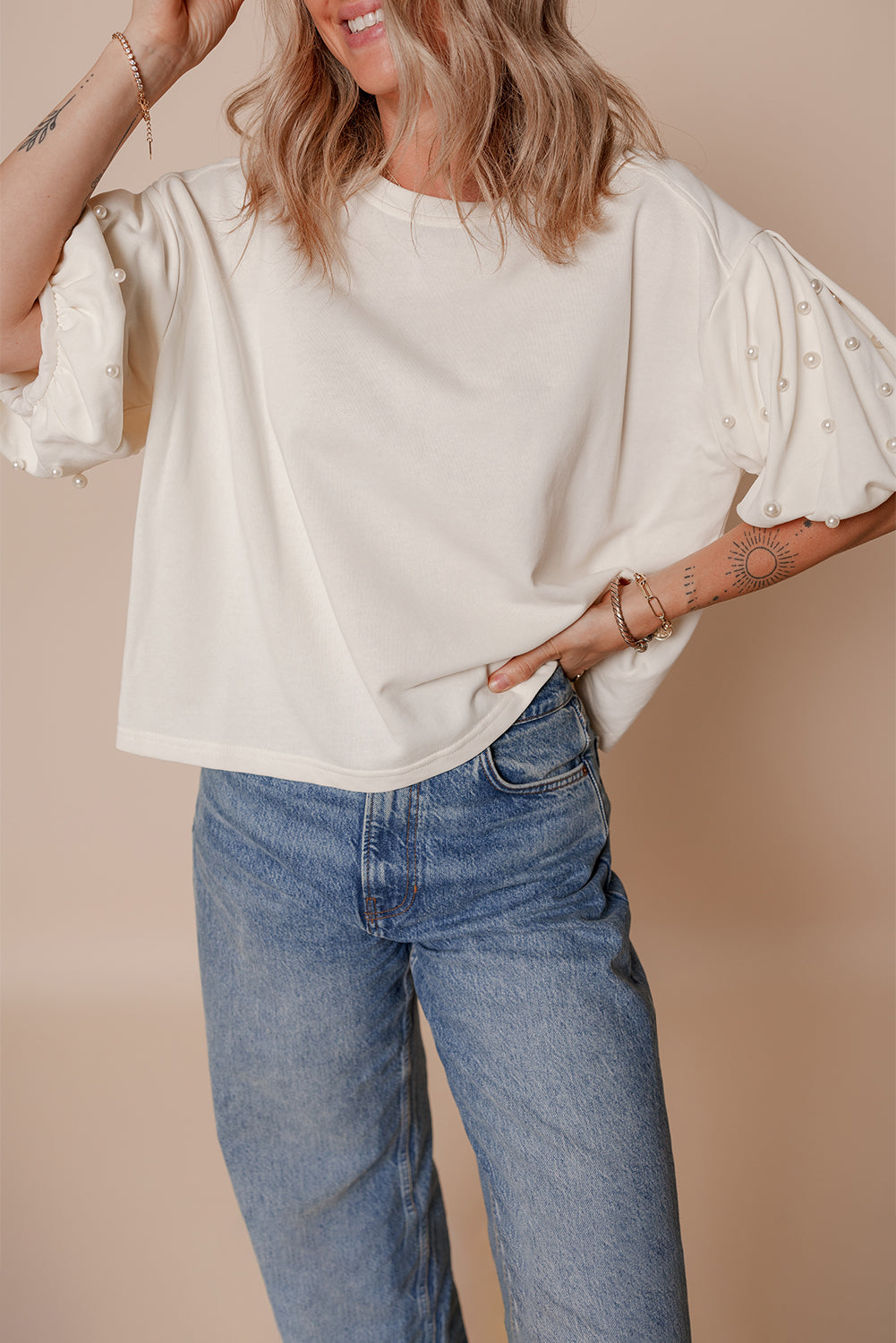 White Pearled Puff Sleeve Round Neck Loose Top eAura