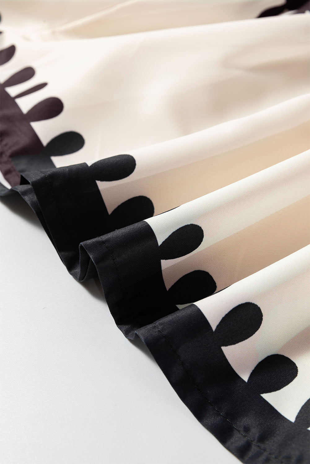 Black Vintage Print V Neck High Waist Short Sleeve Dress eAura