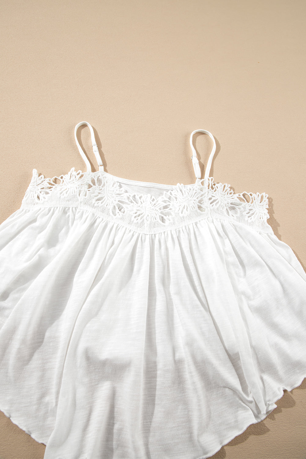 White Lace Splicing Spaghetti Straps Ruffle Flared Vest Top eAura