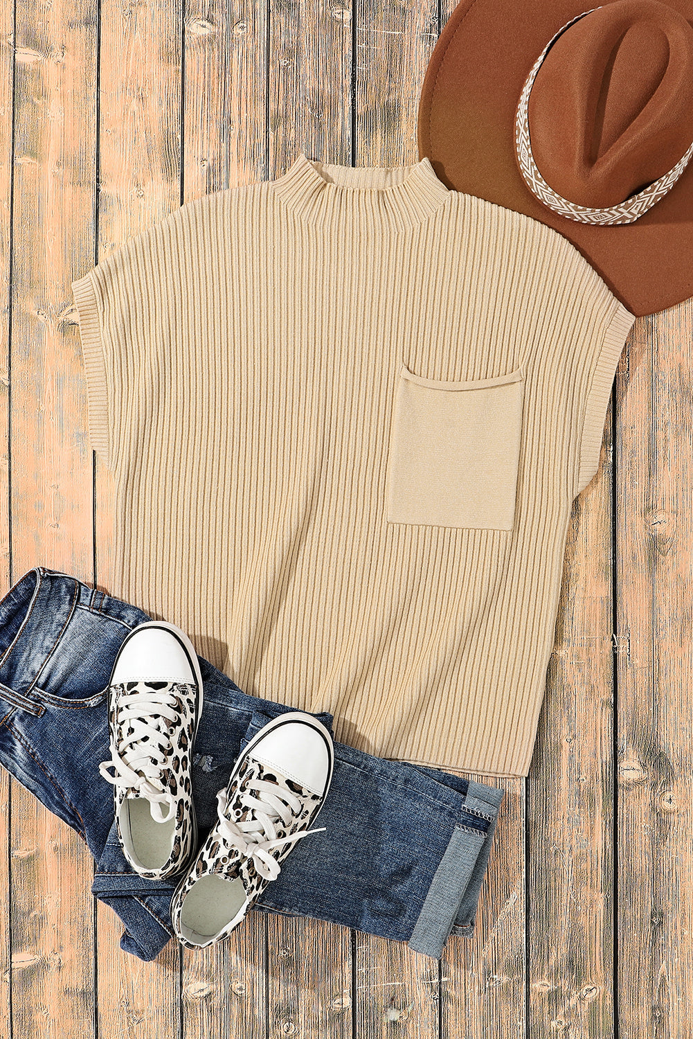 Black Patch Pocket Ribbed Knit Short Sleeve Sweater eAura