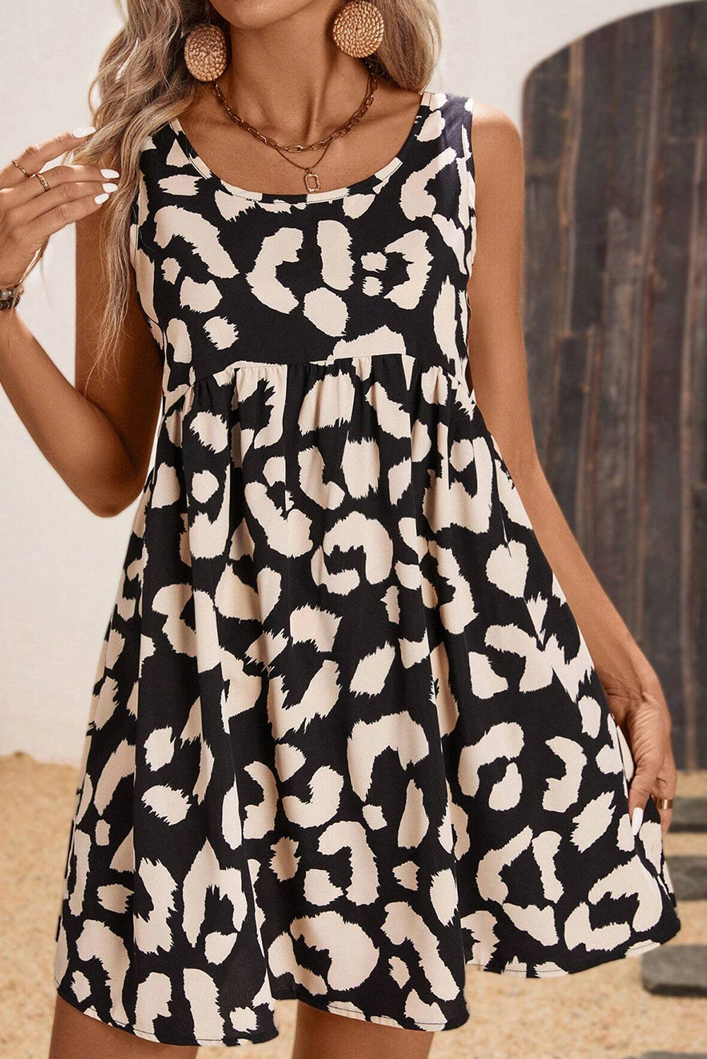 Black Leopard Print U Neck Sleeveless High Waist Dress eAura