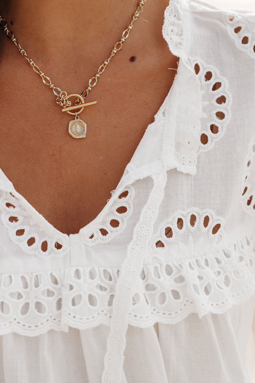 White Embroidered Lace Patchwork Tie Neck Puff Short Sleeve Blouse eAura