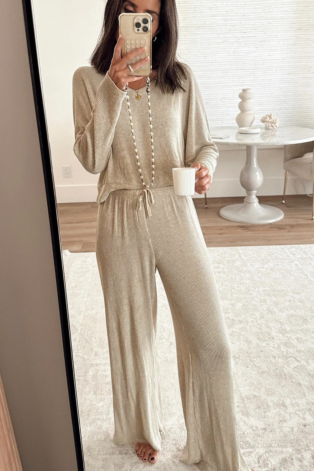 Jet Stream 3D Ribbed V Neck Pullover Drawstring Pants 2 Piece Lounge Set – Cream