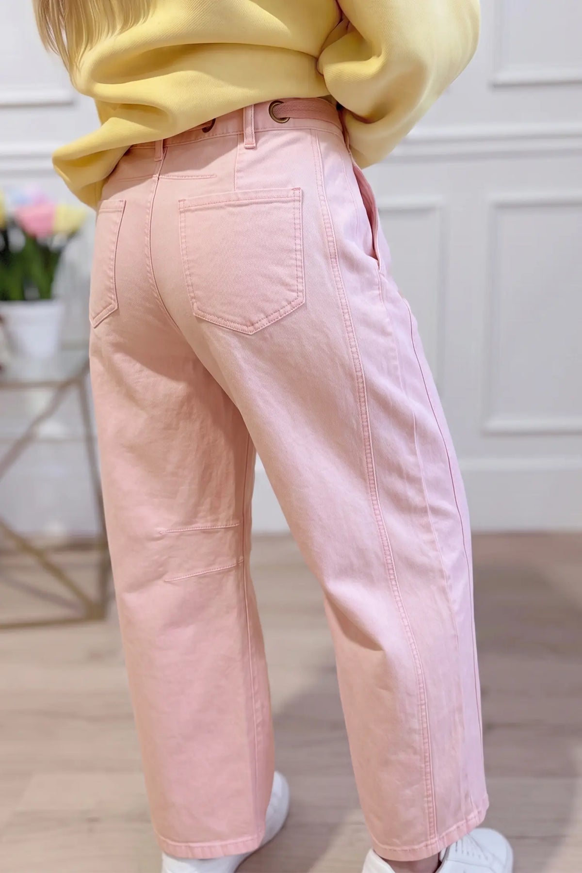 Solid Colour Grommet Detail Knot Waist Barrel Jeans – Yellow
