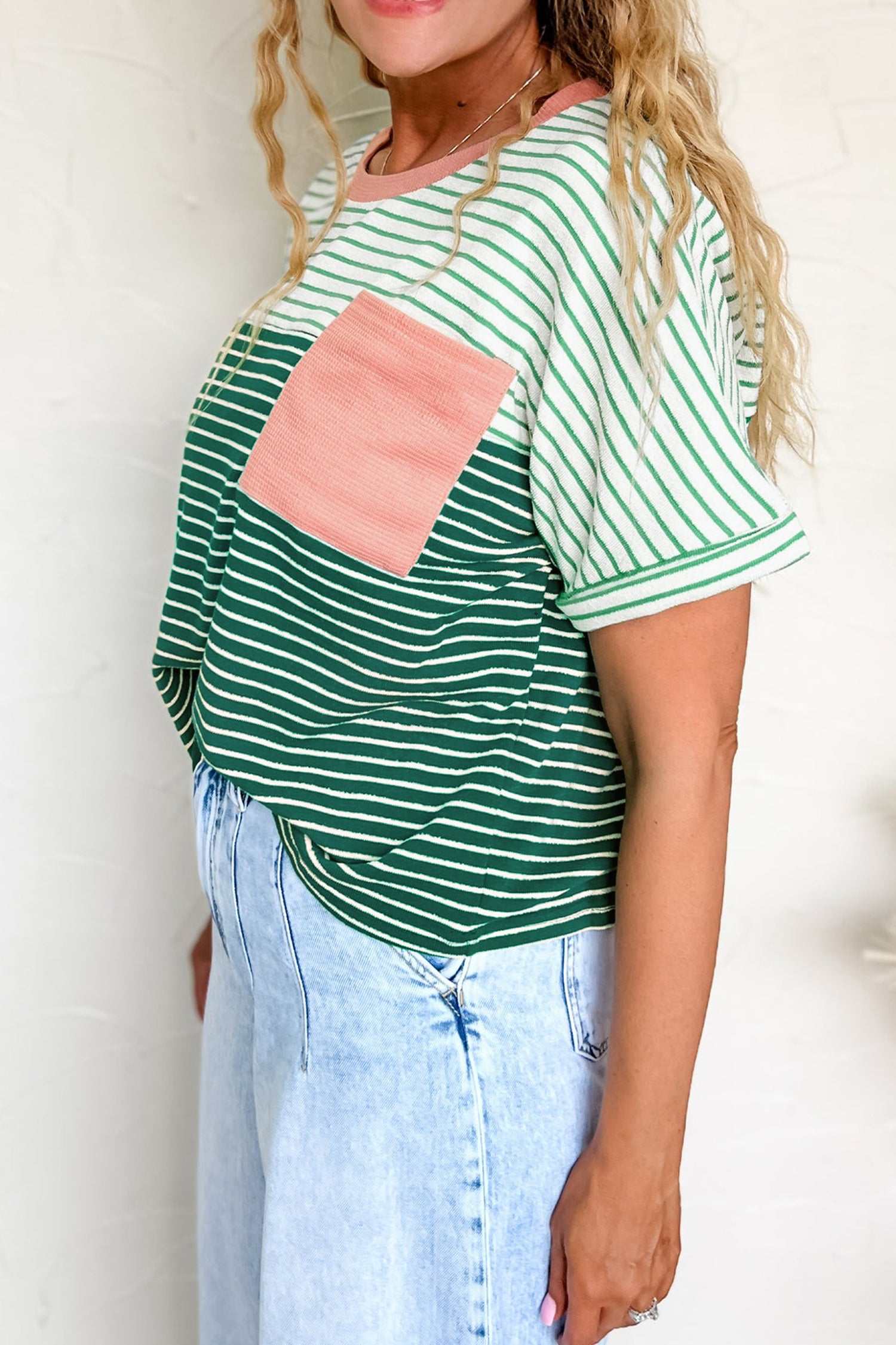 Contrast Print Color Block Detail Relaxed Tee – Green Stripe