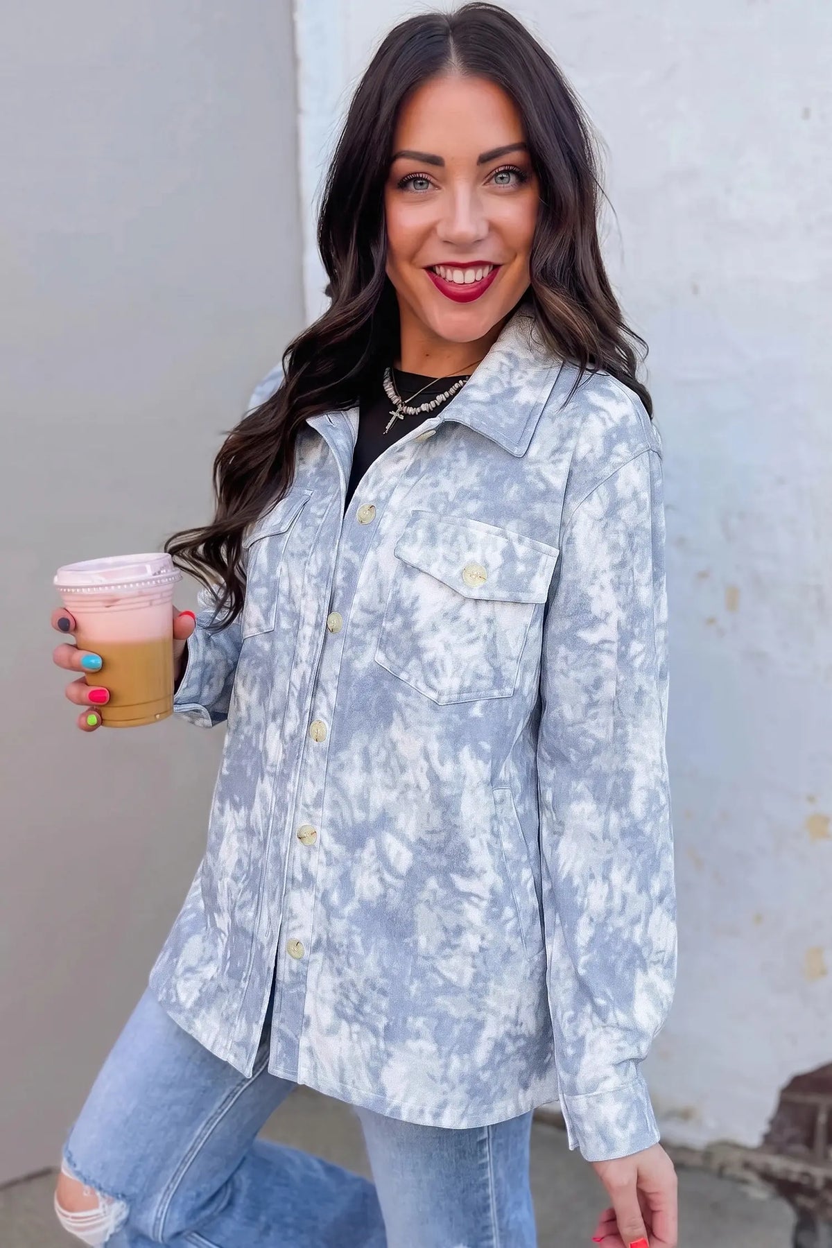 Tunic jacket with fuzzy collar, long sleeves and patch pockets