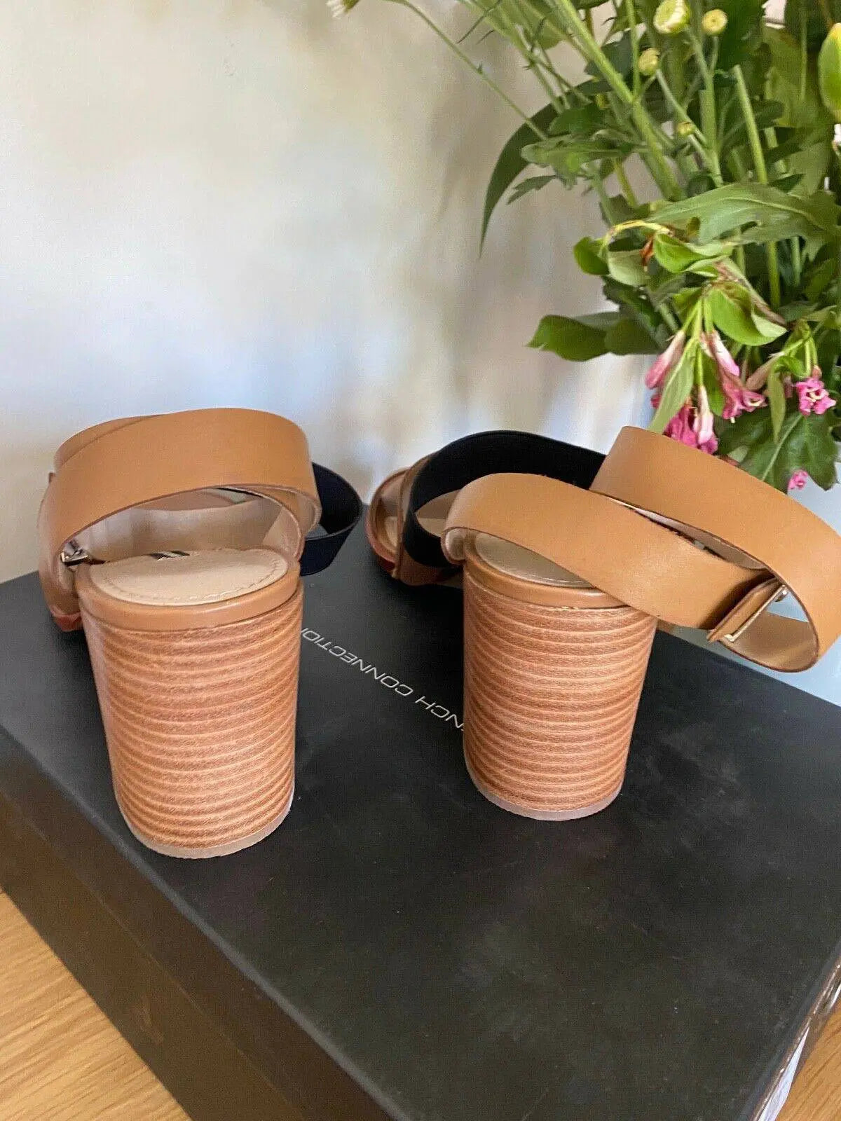 French Connection Ciara Safari Leather Block Heel Shoe Sizes 7 , 8 - BB Fashion Outlet