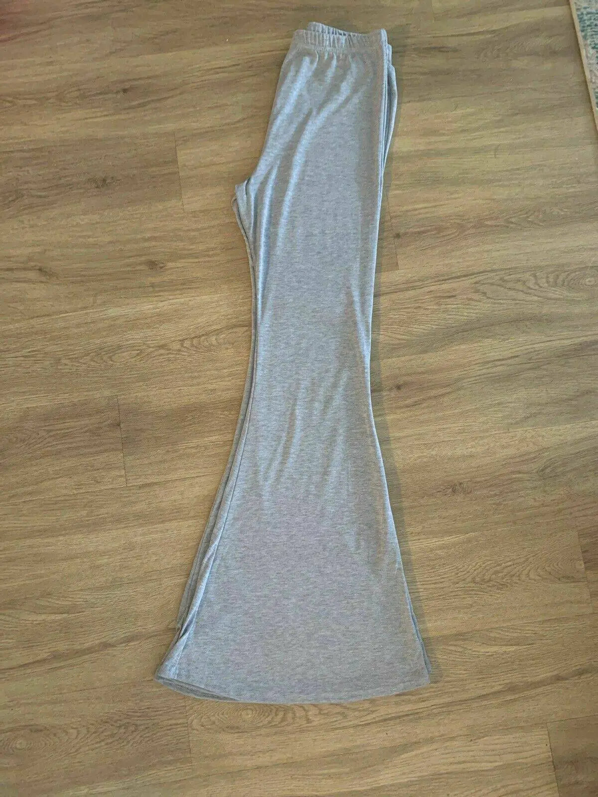 PrettyLittleThing Shape Grey Marl Jersey Flared Trousers PLT Leggings Size 14 - BB Fashion Outlet