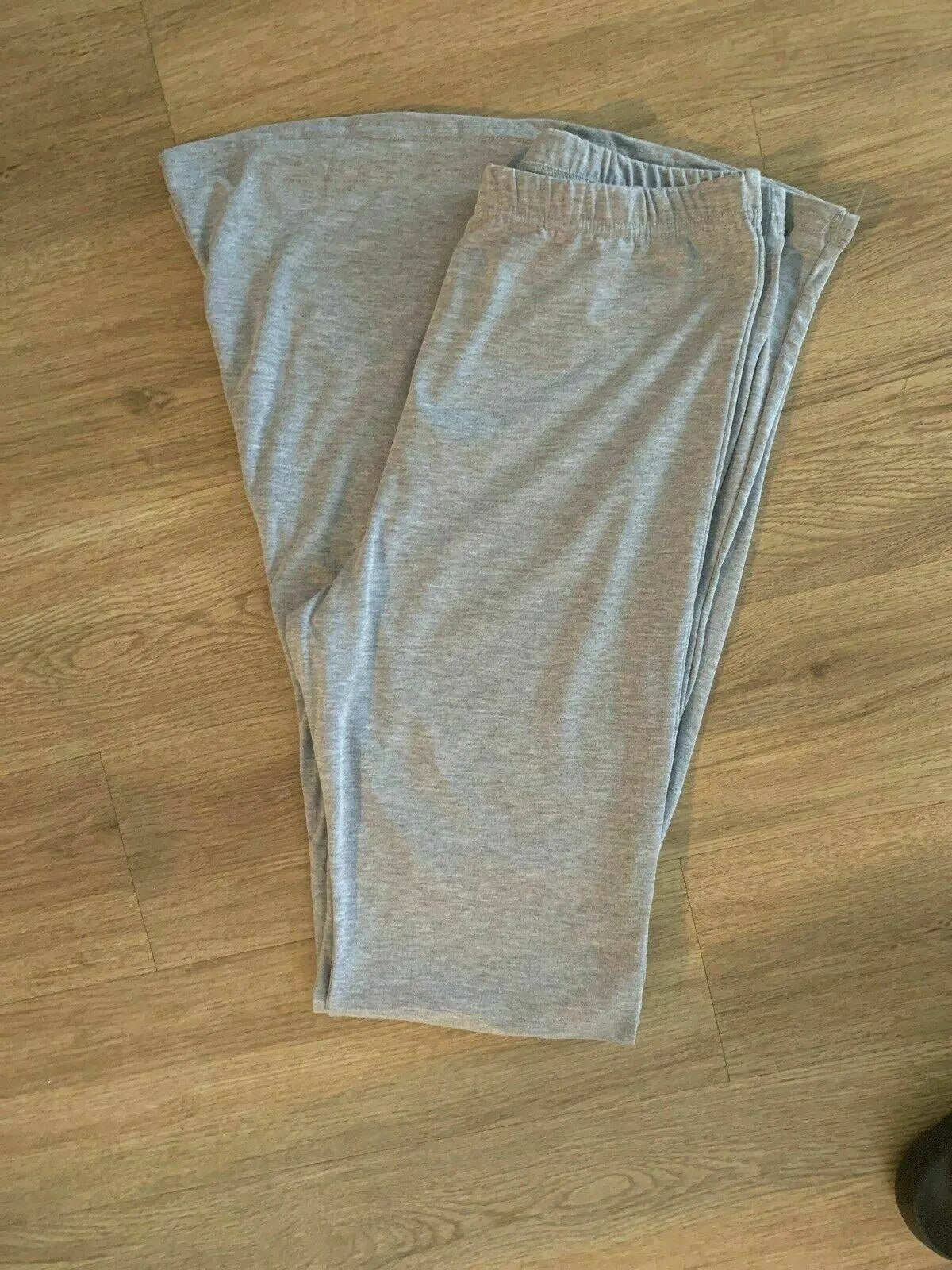 PrettyLittleThing Shape Grey Marl Jersey Flared Trousers PLT Leggings Size 14 - BB Fashion Outlet