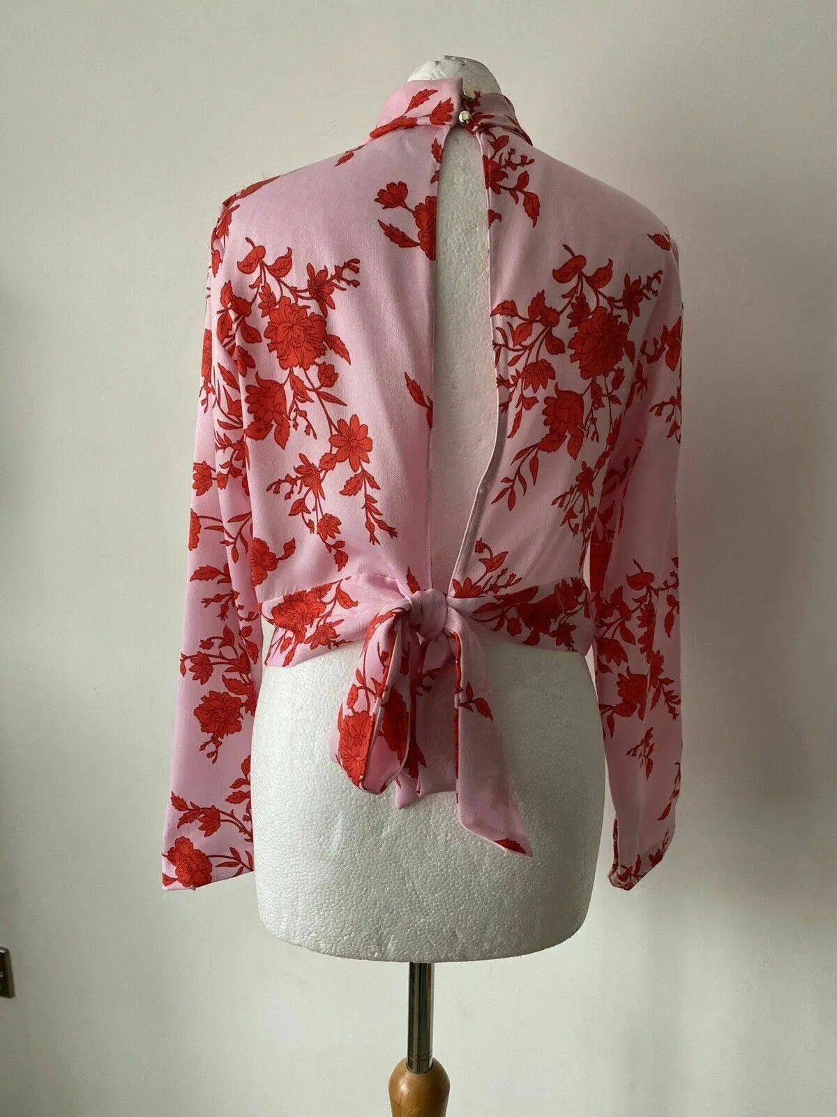 River Island Pink and Red Cut Out Back Tie Back Top High Neck Sizes 6 8 12 - BB Fashion Outlet