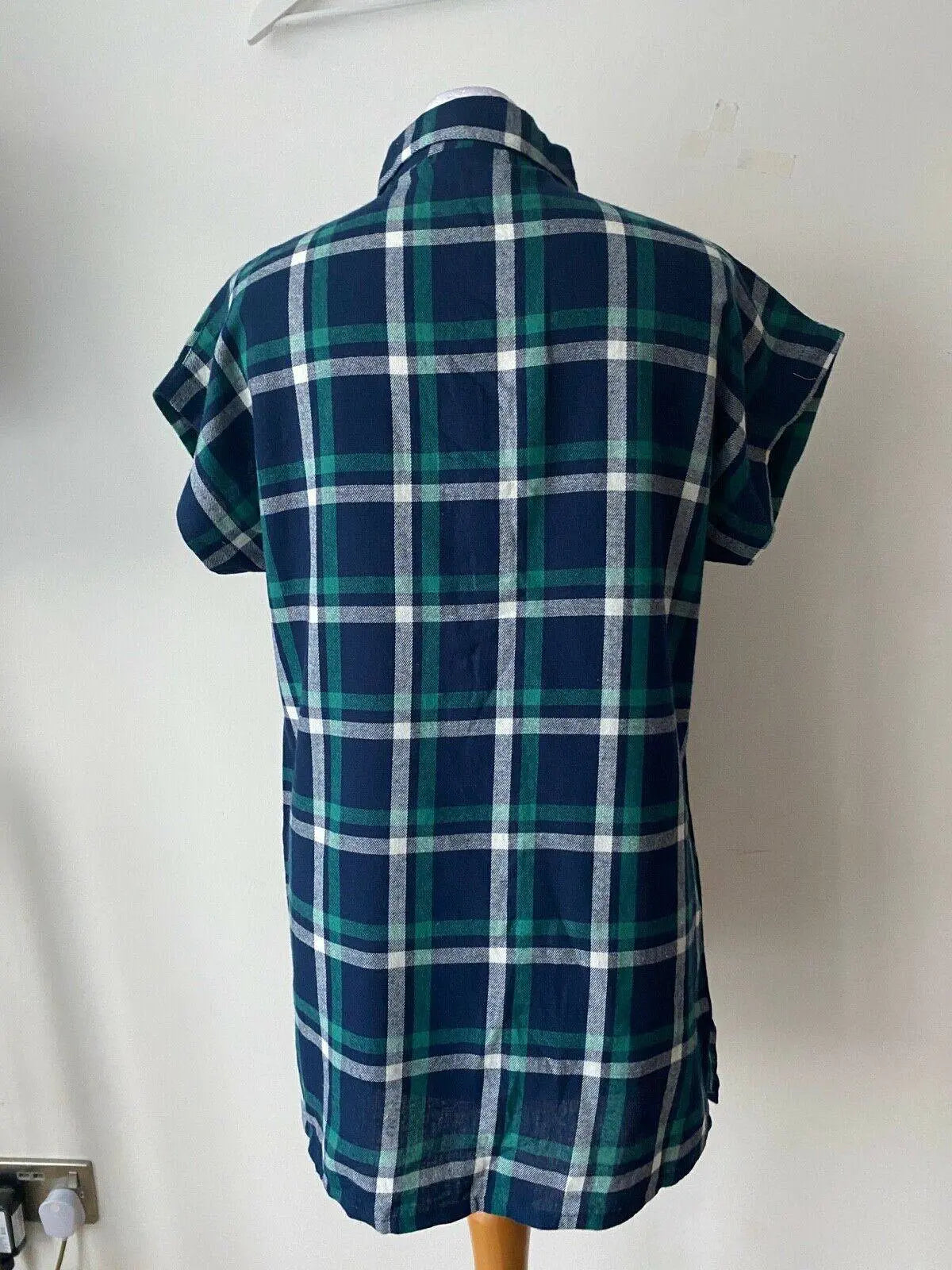Studio Check Cap Sleeve Shirt Size 8 / 10