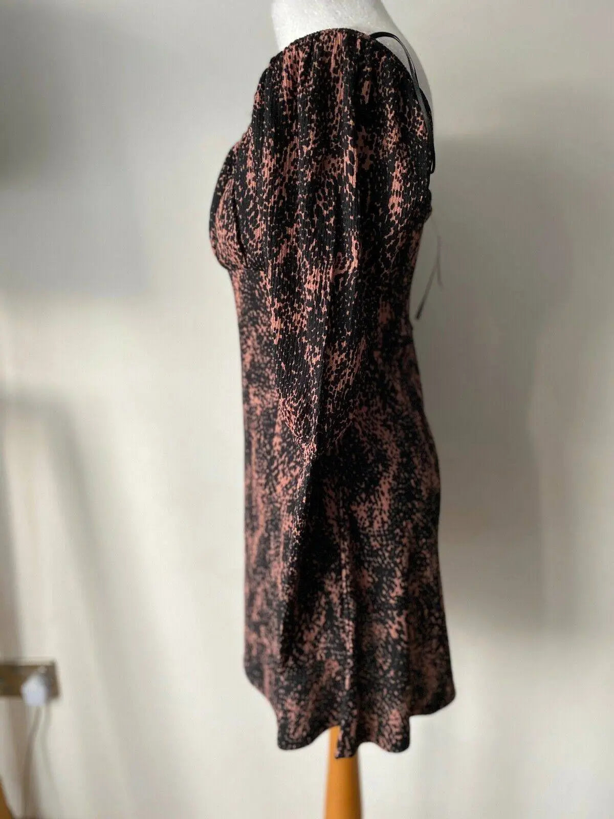 Topshop Puff Sleeve Crepe Mini Dress Sizes 8, 10, 12 - BB Fashion Outlet