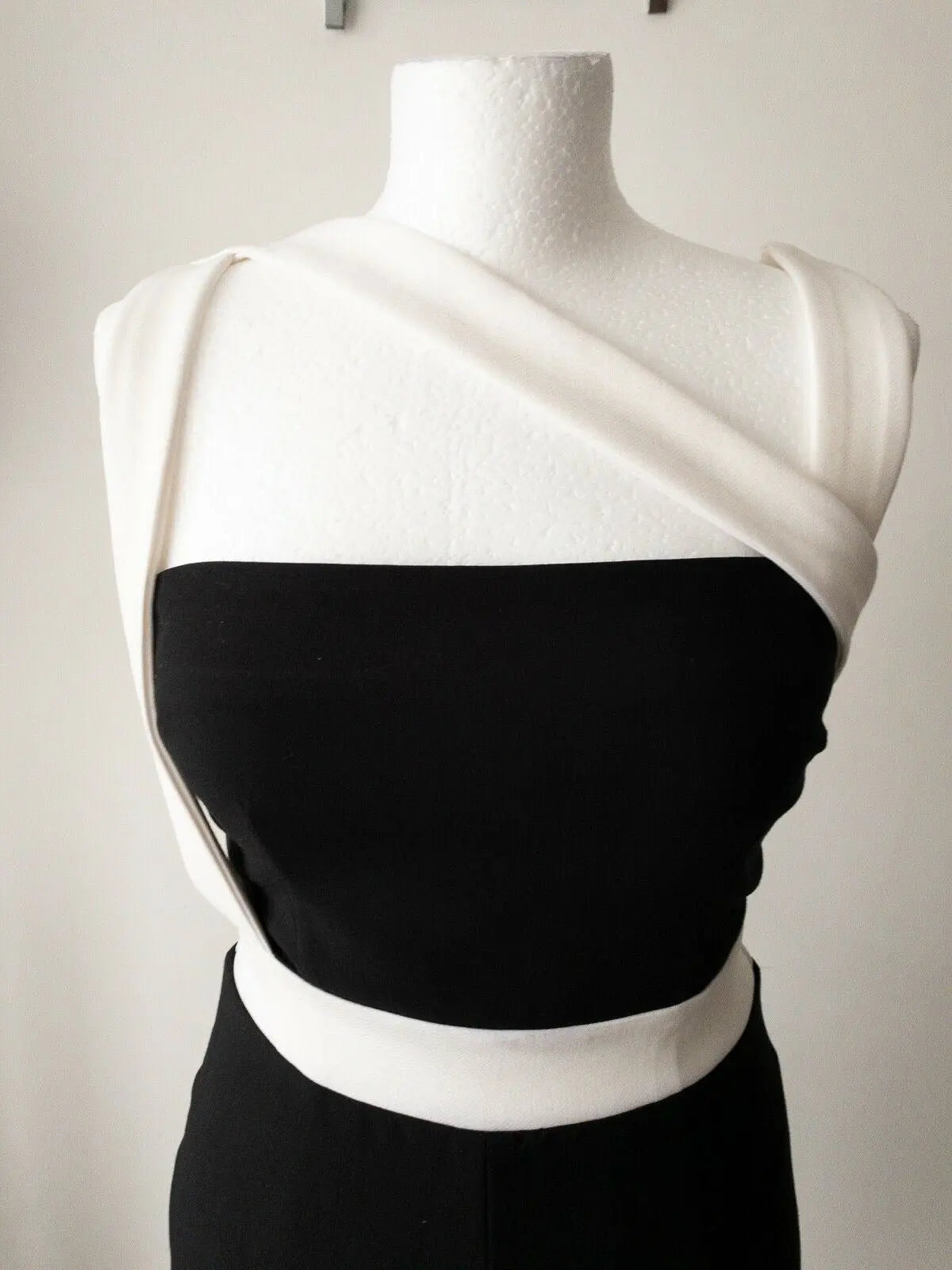 NOVO London Monochrome Cross Strap Detail Faux Layered Dress Size 8, 1